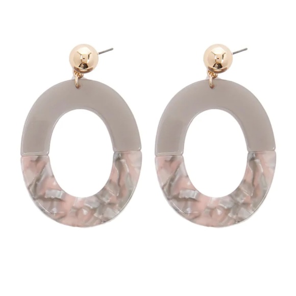 BRAND NEW Oval Drop Earrings - Picture 2 of 2